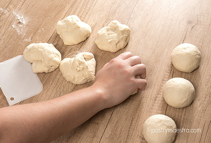 Shaping yeast dough, Pastry Maestra