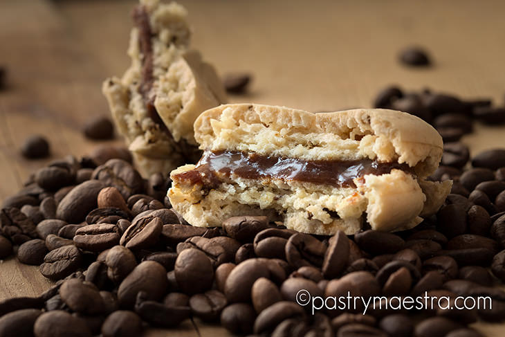 Coffee and Chocolate Macarons, Pastry Maestra