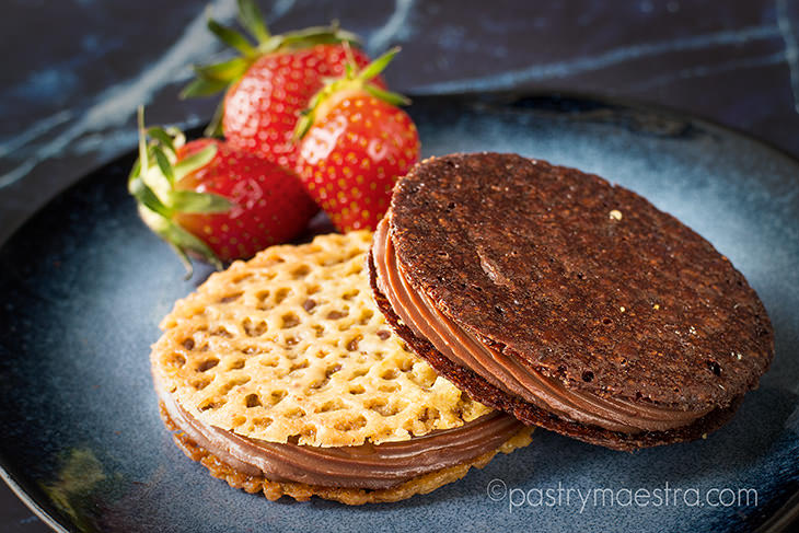 Simple Chocolate Lace Sandwich Cookies, Pastry Maestra